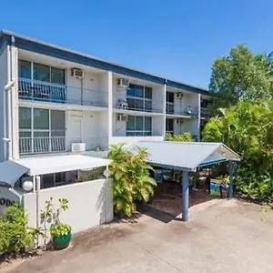 https://cairns-holiday-lodge.queenslandhotels.net